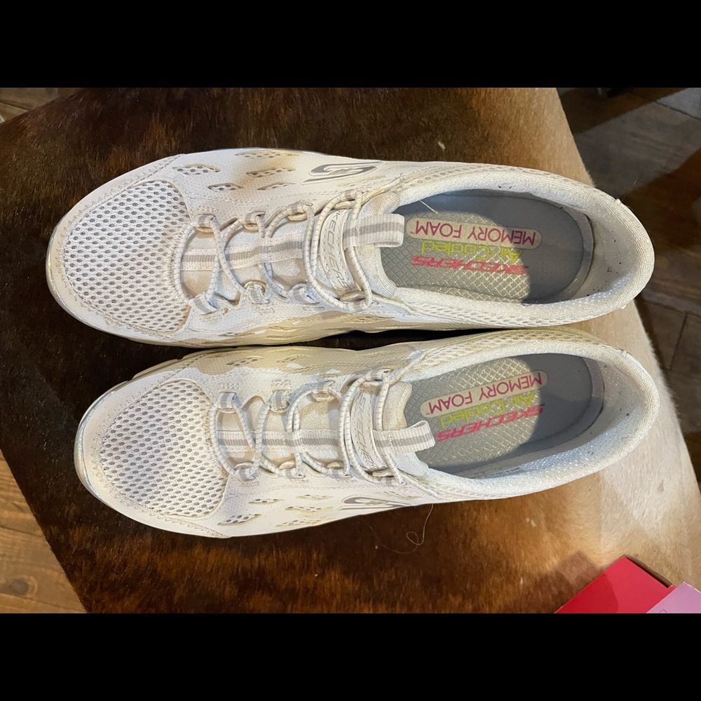 Skechers flex with air-cooled memory foam